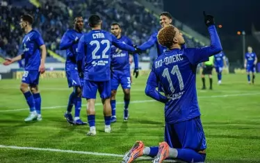 Новите перли изковаха 15-ата победа на "Левски" в Първа лига