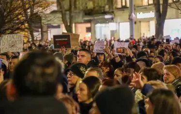  Стотици протестираха