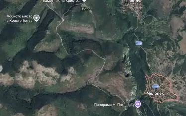  Районът, в който е открит кемперът с трите тела.