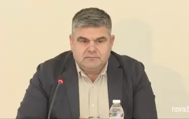 Шефът на криминална полиция Ангел Папалезов беше основният говорител по време на полицейско-прокурорския брифинг