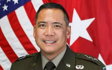 Пиян американски генерал забравил секретни карти във влак