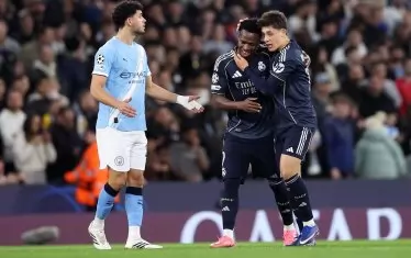 Драма в Манчестър имаше, но не и сензация - "Реал" е на 1/4-финал