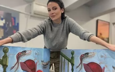  Диана с оригинала и принта на картината "Песента на синия кит".