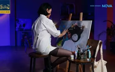  Диана пред статива