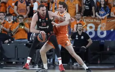 Везенков и компания не издържаха във Валенсия