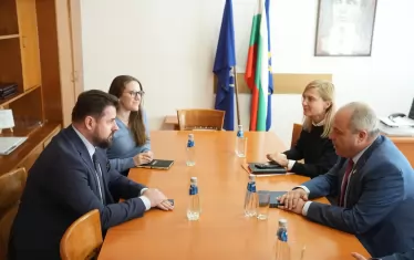 МВР се срещна с шефове на TikTok заради опасения за изборите