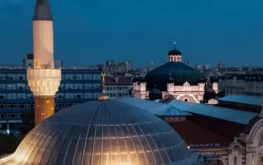  "Триъгълникът на толерантността" в центъра на София.