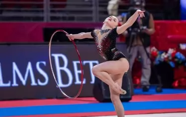 Стилияна Николова и ансамбълът спечелиха още медали за Световната купа