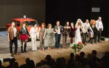  Поклонът след първата премиера 