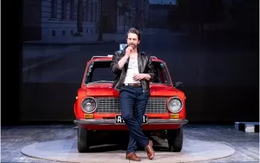  Калин Врачански пръска очарование и сексапил