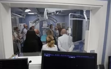 Първият от шест модерни центъра за инсулт е готов