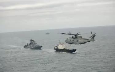 Лондон осуети тайна операция на Москва с три подводници