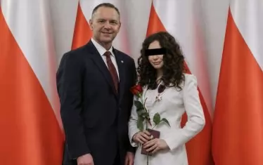 "Гениалната тийнейджърка" на Полша се оказа медиен мит