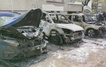  Това е останало от колите