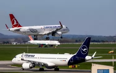 Авиокомпаниите са анулирали 13 000 полета заради скъпото гориво 