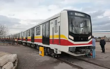 София пуска в движение новите метровлакове на "Шкода" 
