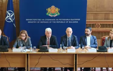 Военният министър: България няма да дава повече оръжие на Украйна