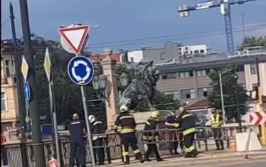 Мъж бе убит след бутане от Лъвов мост