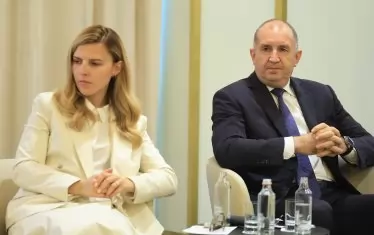 Компасът на дипломацията на Радев е счупен
