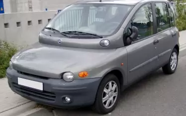 Fiat Multipla неизменно е в челото на класациите за най-грозен автомобил