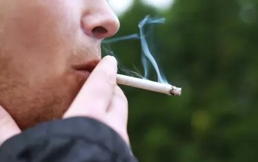 Испания забранява пушенето на плажове, тераси и край обществени сгради