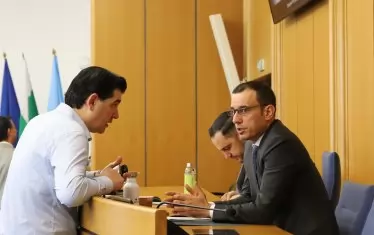 София ще преразглежда лифтовете и ледената пързалка
