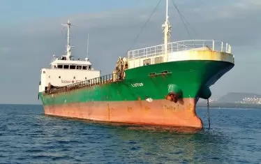 Турция и Сомалия освободиха отвлечен от пирати кораб