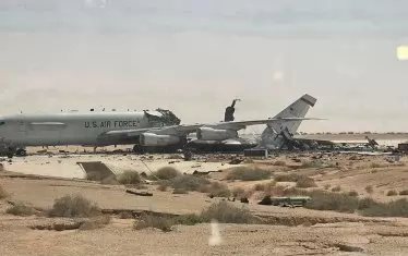 Снимки показаха тежки поражения в американски военни бази