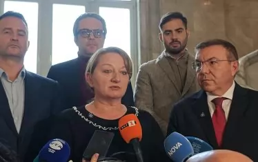 И ГЕРБ заподозря сглобка - между Радев, ПП и ДБ
