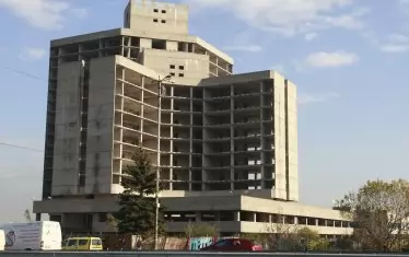  Злополучният комплекс на Цариградско шосе.