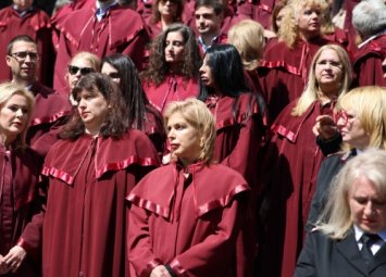 Джуконди искат оставката на Сарафов: Защо за нас няма зайчета????