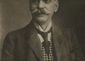 Лев Серебрянный 