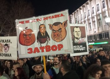 Gen Z вярват на ТикТок, Инстаграм и че са различни от родителите