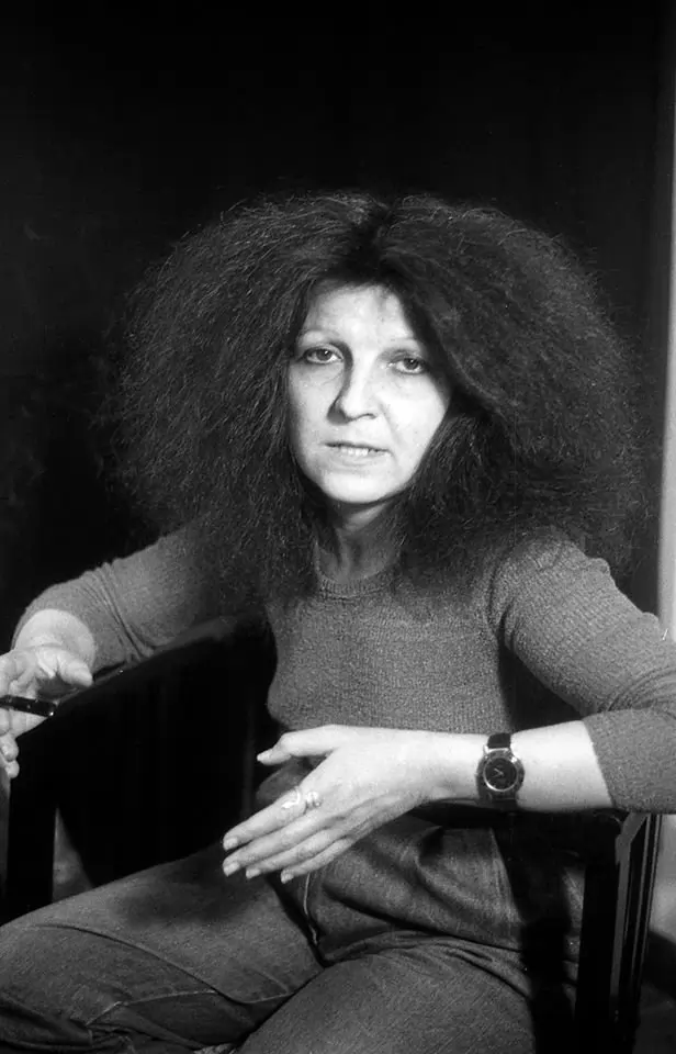 Диана Попова